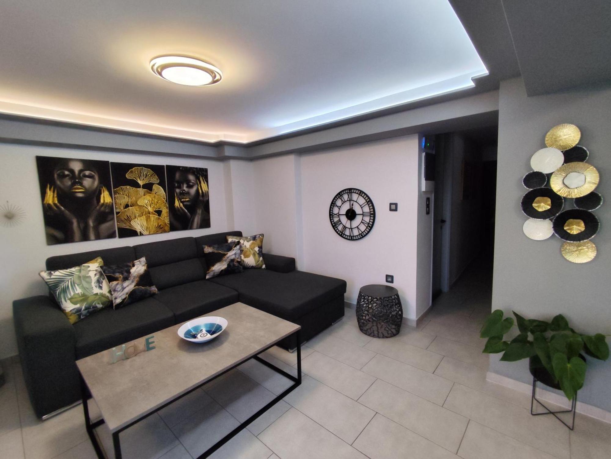 Anastasia'S Apartment With Yard Athens Exterior photo